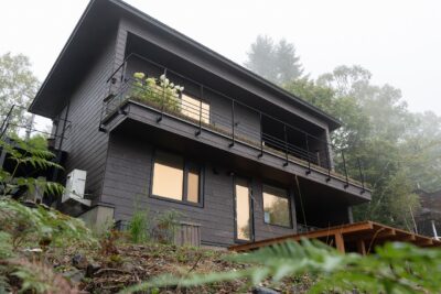 標高1750ｍ 愛犬と過ごすアウトドアリビングのある家